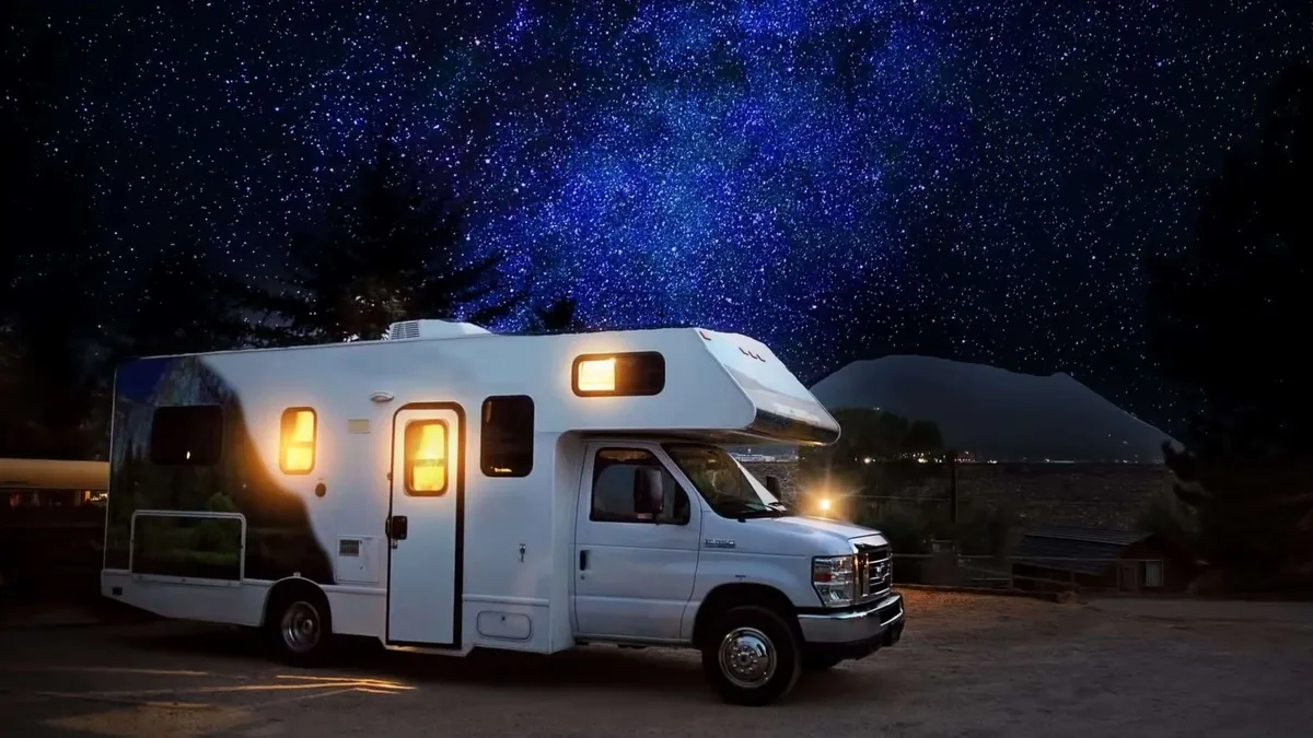 Stroom opwekken in een camper doe je zo (Simpel 4 stappen plan)