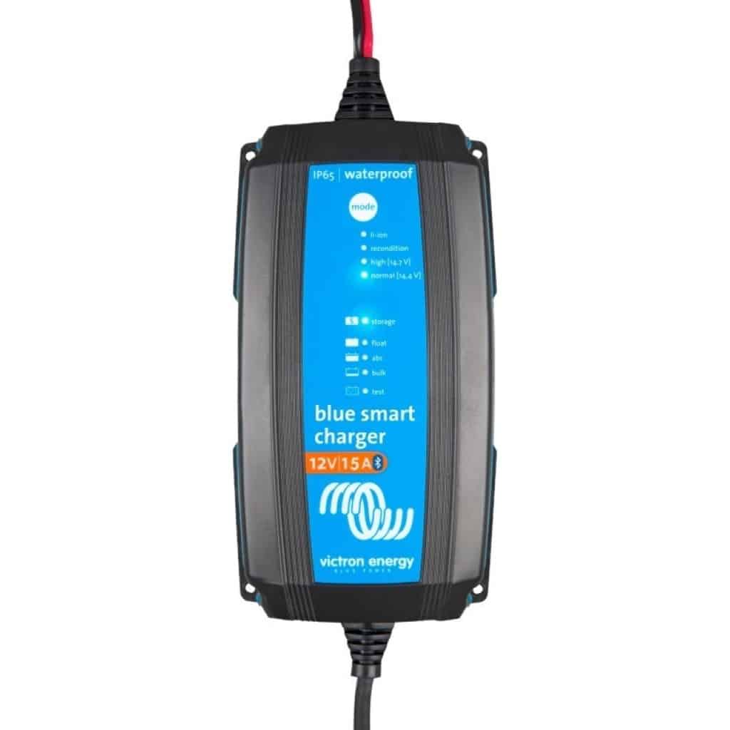 Victron Blue Smart IP65 Acculader 12/15 (1) 120V NEMA 1-15P