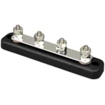 Busbars worden gebruikt voor de distributie van hoge stromen en bieden tegelijkertijd aansluitingen voor batterijen en / of DC-apparatuur. Het Victron programma biedt een aantal rails met verschillende stroomwaarden en aantal aansluitklemmen. Elke rail is voorzien van een verwijderbare beschermkap.<br /> <br /> Beschikbare modellen:<br /> > 150A / 70V - 4x hoge stroom verbindingen<br /> > 150A / 70V - 6x hoge stroom verbindingen<br /> > 250A / 70V - 4x hoge stroom verbindingen<br /> > 600A / 70V - 4x hoge stroom verbindingen en 8x lage stroom aansluitingen<br /> > 600A / 70V - 4x hoge stroom verbindingen en 8x lage stroom aansluitingen<br /> <br /> Raadpleeg het datasheet voor meer technische informatie en voor de railafmetingen.