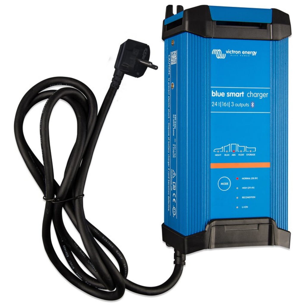 Victron Blue Smart IP22 Acculader 24/16 (3) CEE 7/7